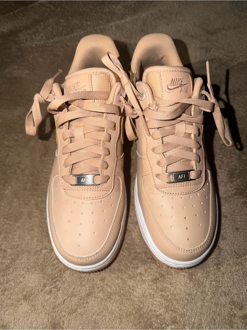 Nike Air Force 1